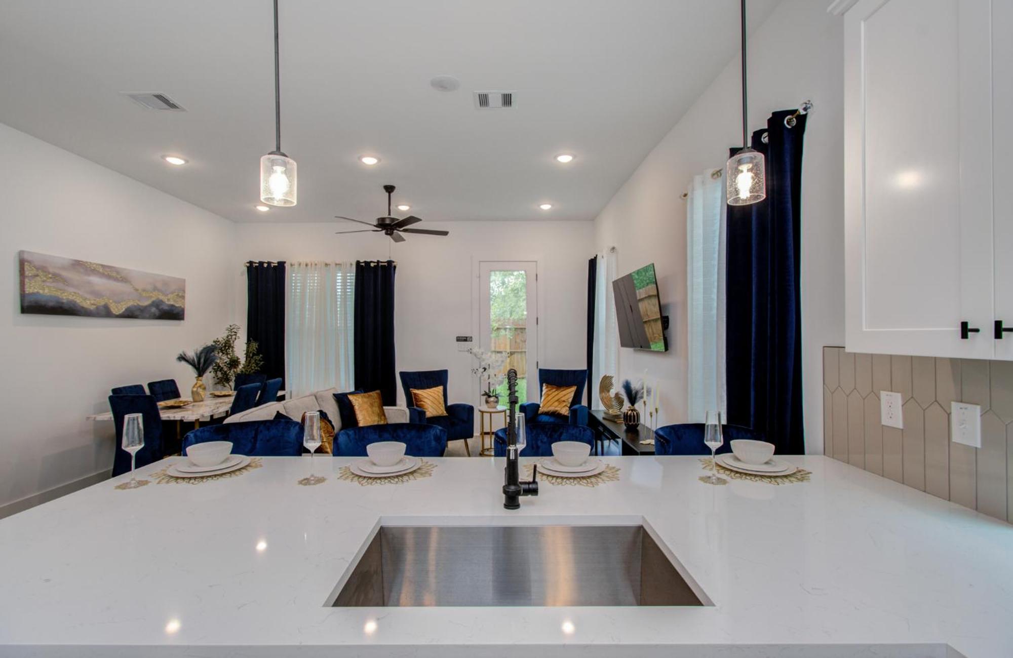 Urban Luxe Getaway 4 Mins To Dt Newly Built Home Houston Exterior foto