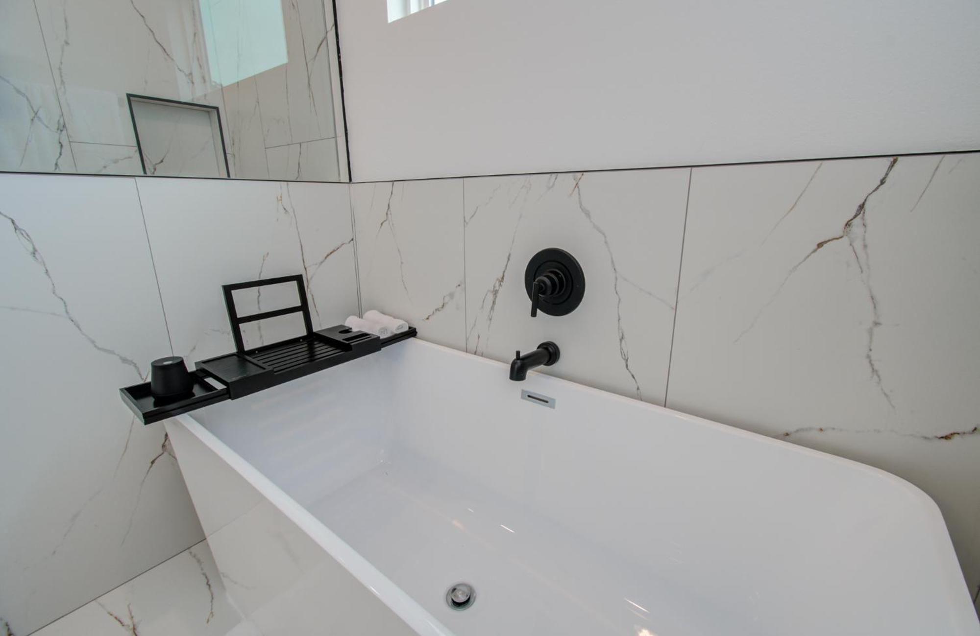 Urban Luxe Getaway 4 Mins To Dt Newly Built Home Houston Exterior foto